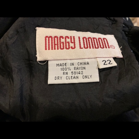 Maggy London Floral Dress - Picture 2 of 2